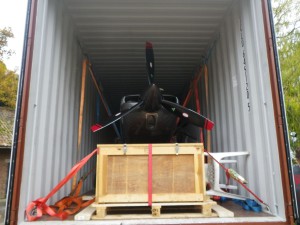 Extra330sc loading for Bahrain 2013